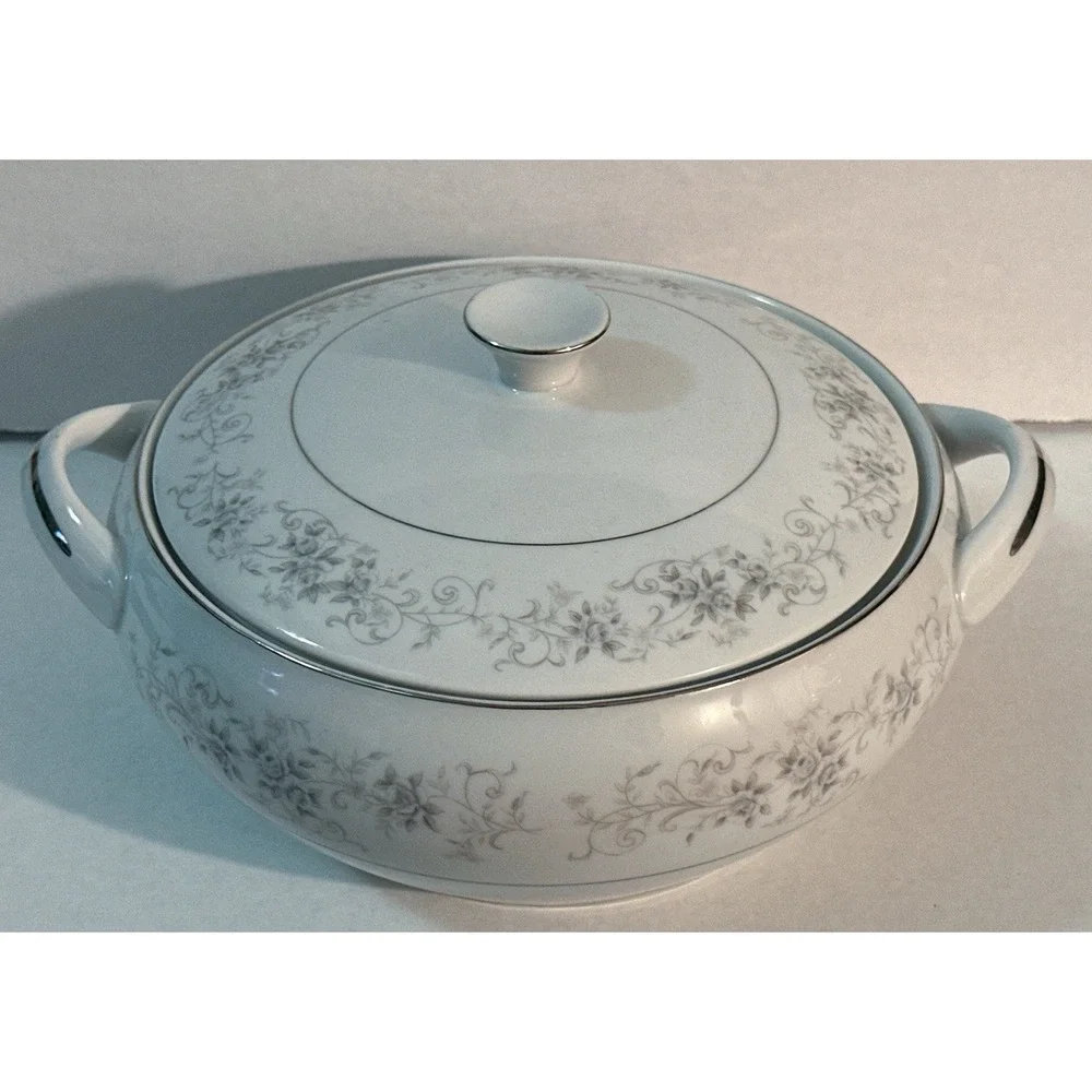 Camelot elegant vintage